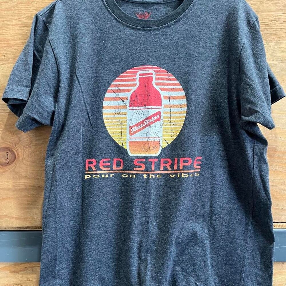 Unbranded Men's Grey and Black T-shirt
